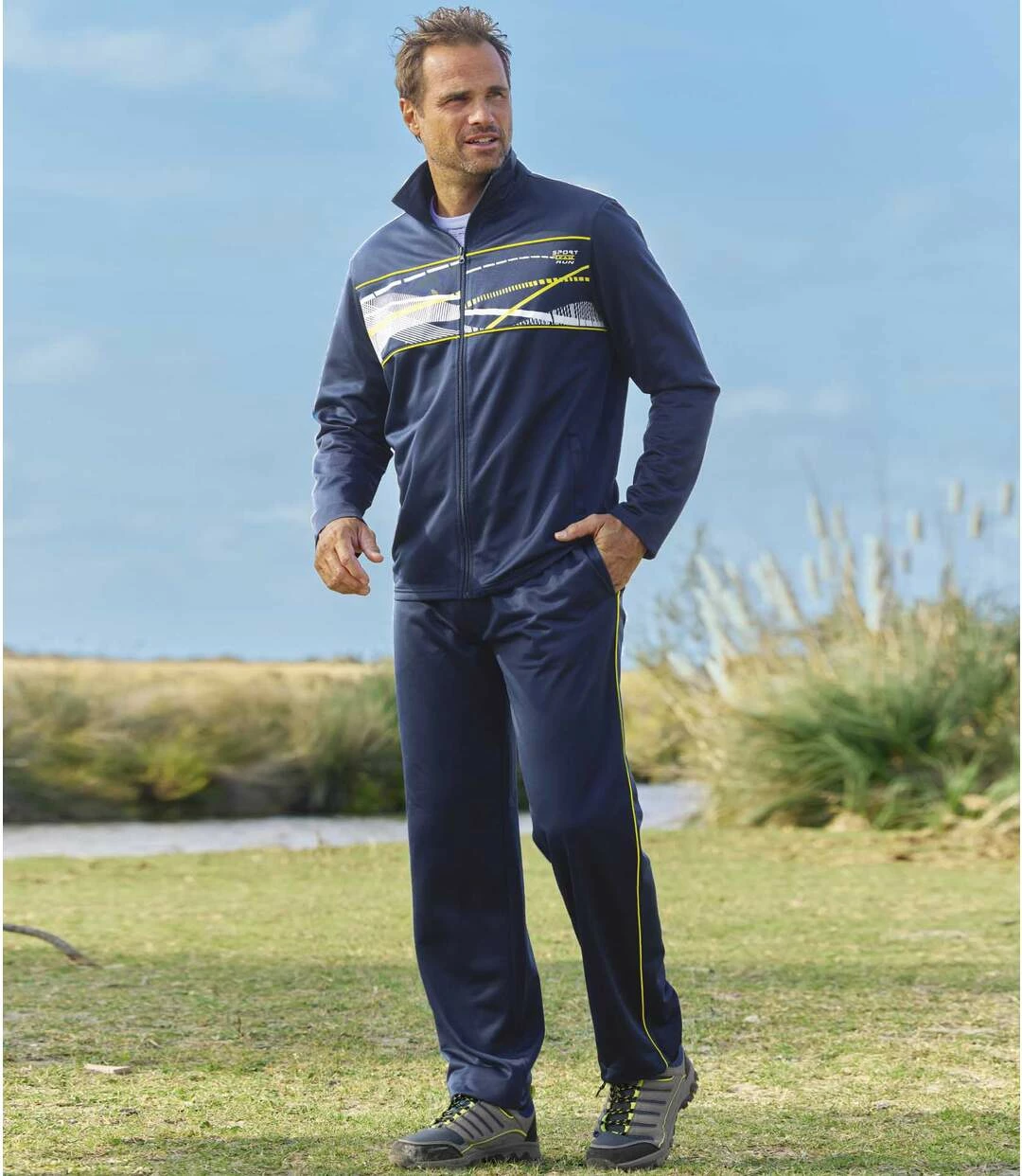 Jogging-Anzug Sport Outdoor 4 Jogging-Anzug Sport Outdoor – Bild 2