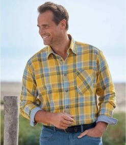 Gelbes Flanellhemd Mit Karomuster